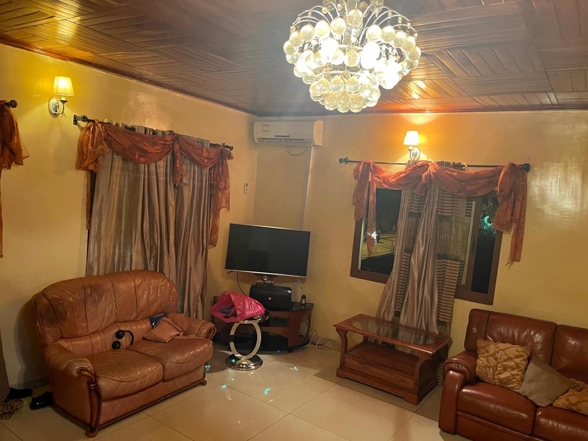 Appartement Moderne De 120M2 , Dote De Cameras De Surveying Et Situe A Maetur Nkomo, Un Quartier Residentiel ياوندي المظهر الخارجي الصورة